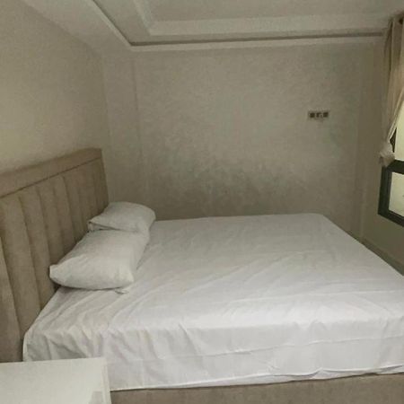 Selouane Apartment Nador Bagian luar foto