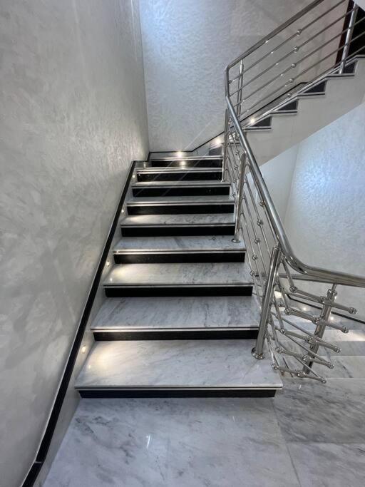 Selouane Apartment Nador Bagian luar foto