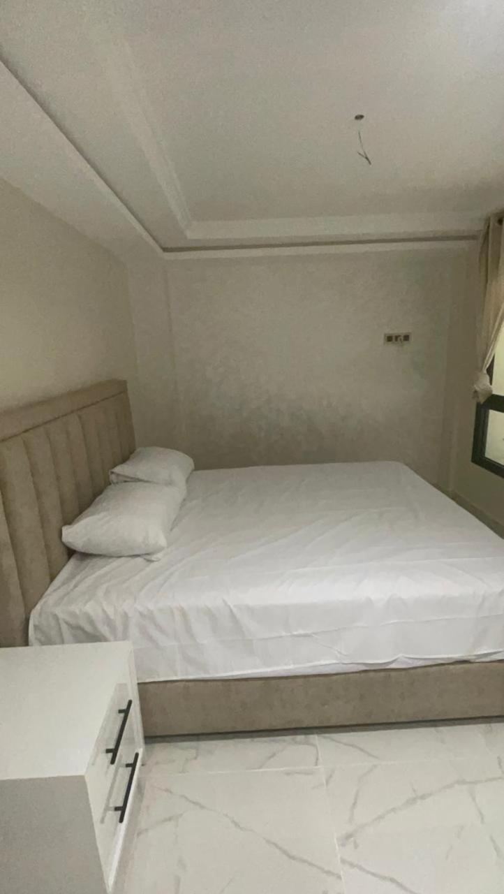 Selouane Apartment Nador Bagian luar foto